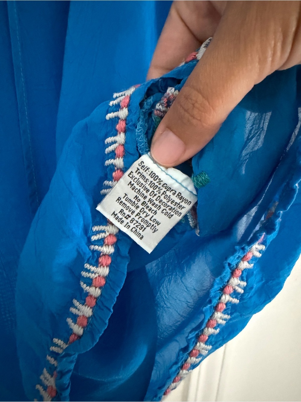 NWOT Johnny Was Blue Embroidered V-Neck Boho Top - size small - Picture 8 of 9
